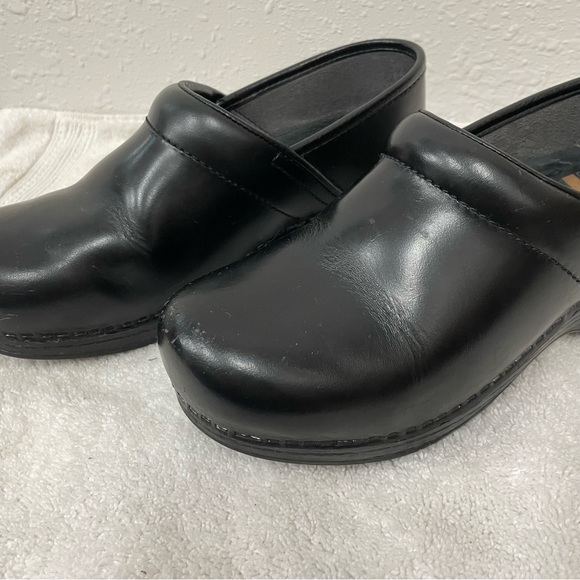 Dansko leather clogs - Picture 4 of 8